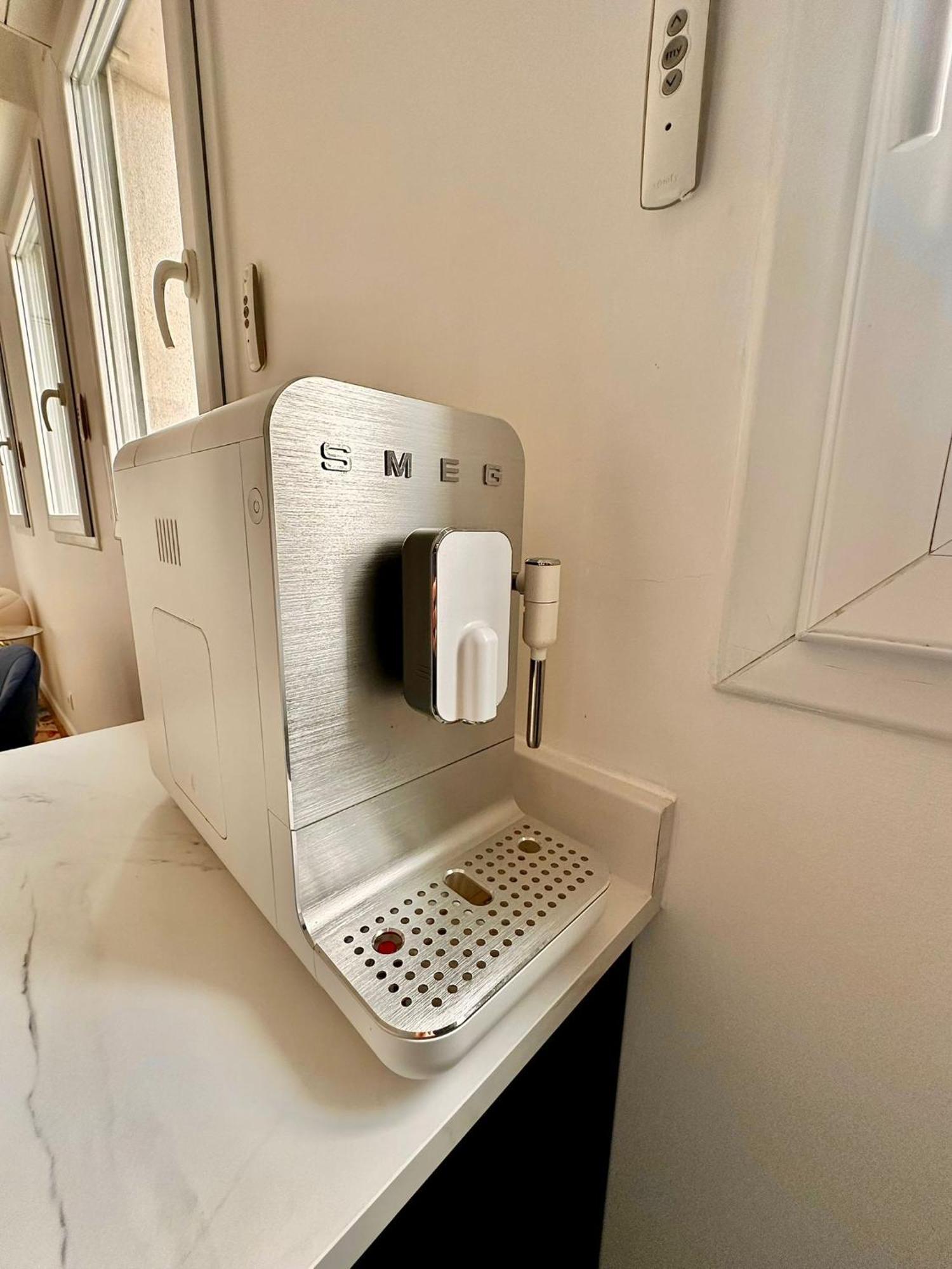 Le Boudoir - 2 Pieces Et Parking Apartment Le Plessis-Robinson Ngoại thất bức ảnh